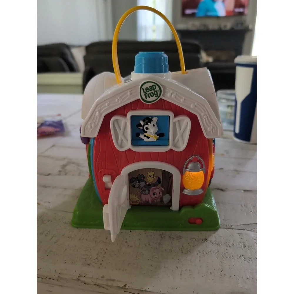 Leap Frog Sing and Play Animal Farm House Barn Lights Sounds Works